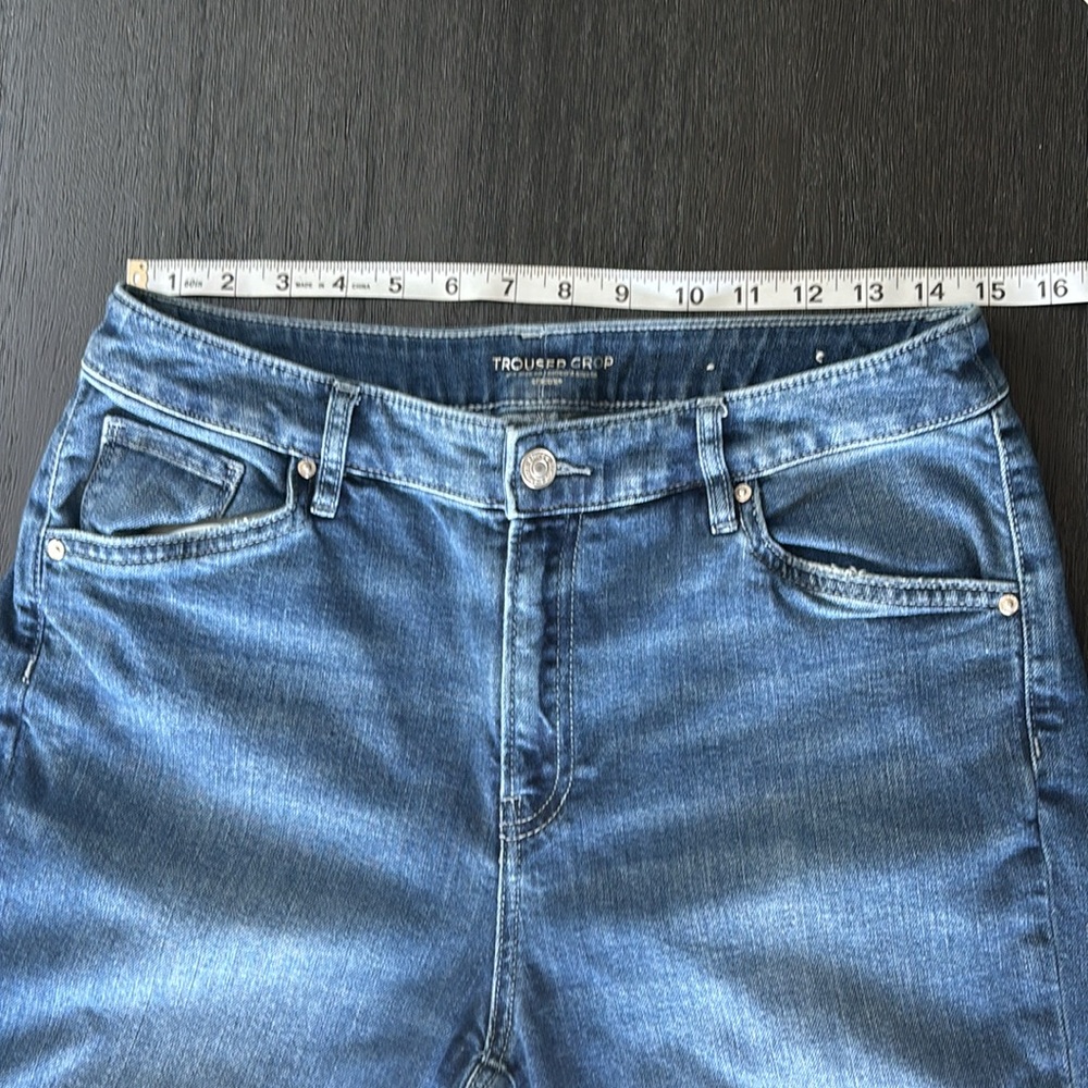 Chico's Cropped Wide Leg Jeans - Picture 2 of 9